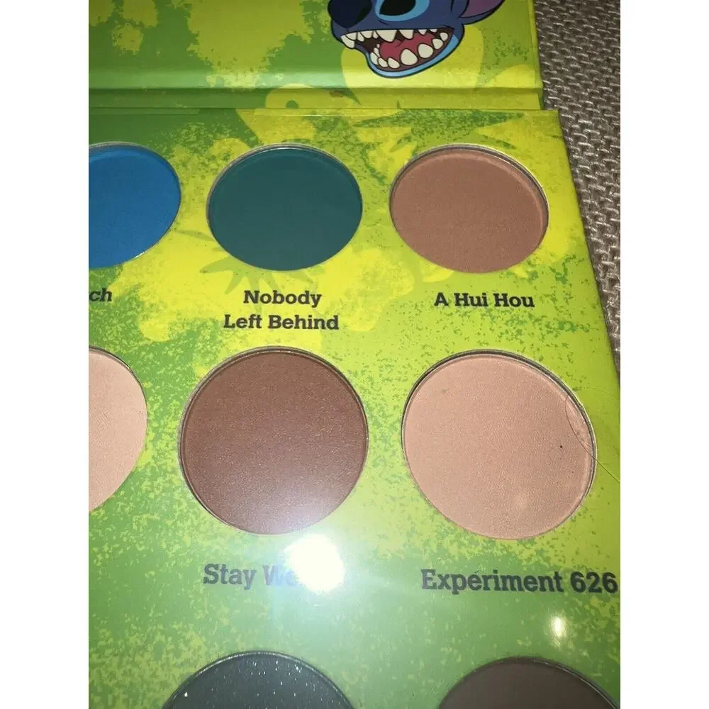 Disney's Stitch 12 Eyeshadow Palette - Lilo & Stitch